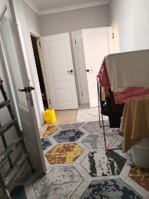 Уй сатылады 2 болме улкен болме жане спальный болме, (кухня) ас болме.