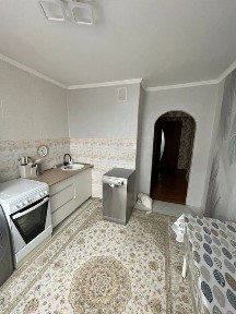 Продам трехкомнатную квартиру