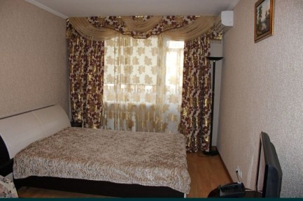 1 ком. в центре 2 часа 4000 тг
