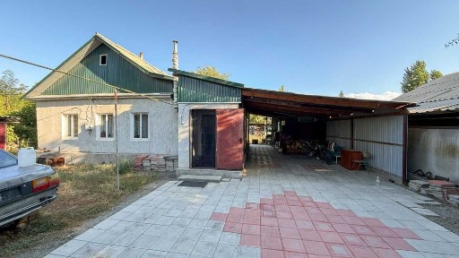 Продается дом в мкр Новостройка Айман Империя