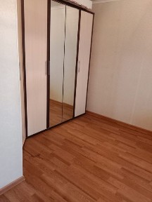 Сдам квартиру в аренду в пришахтинске
