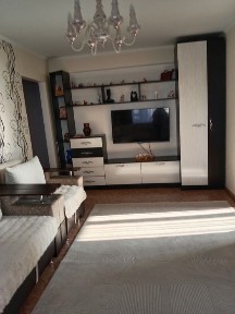 Продам 4 комнатную квартиру