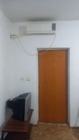 Времянка Дина базар қасы 2адам
