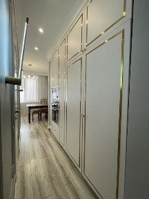 Сдается 3х ком. квартира, р-н пл. Республики