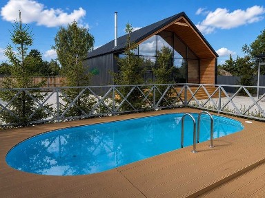 RAF Residence - загородный дом с бассейном, баней, чаном и камином