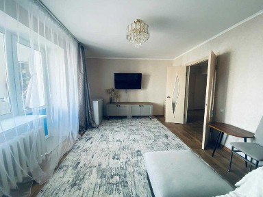 2 ком. кв. 57 кв. м Айтматова 41Б, Горящая цена!