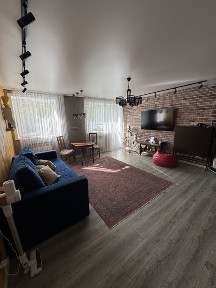 Продам 4х комнатную квартиру