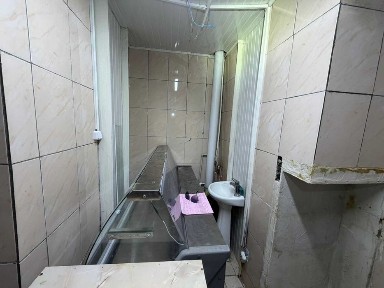 Сдам в аренду под торговлю мясом, цветам или еще чем.