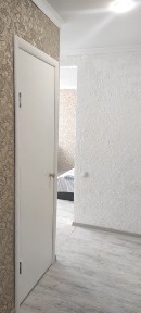 По суточно 1 ком. кв. ДЛЯ ДВОИХ. ГОРЯЧАЯ Вода!