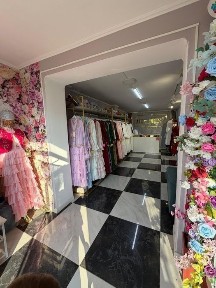Продам коммерческое помещение 103 кв. м 12 мкр 58 В рядом ТД 