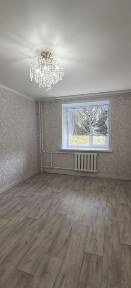 Продам 2-х комнатную квартиру в 7 мкрн мкрн Астана