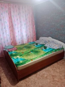 Продам квартиру по Джамбула 74 двух комнатнатную