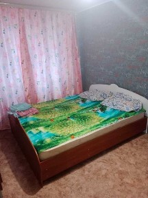 Продам квартиру по Джамбула 74 двух комнатнатную