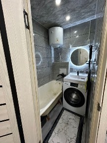 Продам 3х комнатную квартиру во 2 микрорайоне 14 дом