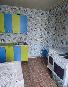 Продажа дома 1/4 в черте города