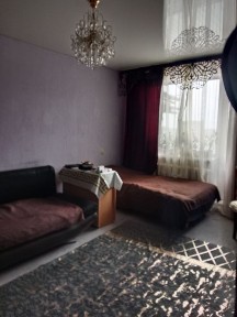 Продам 1комнатнаю улучшенную квартиру в центре города
