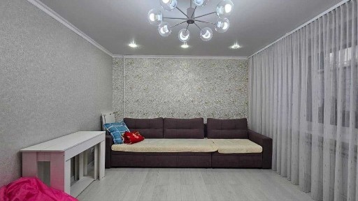 5 комнатная квартира в районе КЖБИ