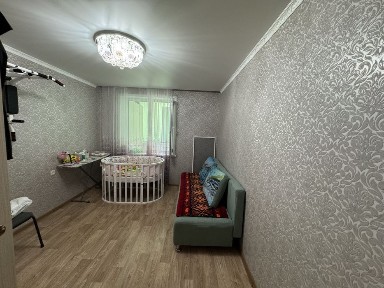 Продается 2 комнатная улучшенной планировки