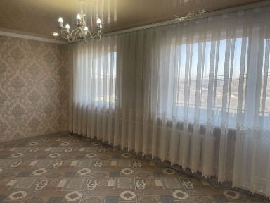 Продаю 4 - трёхкомнатную квартиру