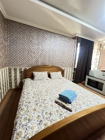 Час 1000 Кенесары Валиханова Иманова Москва Алмата тд