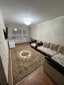 2-х ком. квартира в районе УЮТ!
