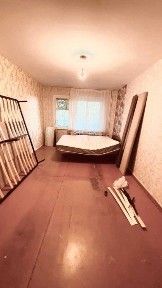 Срочно! 1-комн квартира в 15 мкр, теплая, не угловая, ост Горняк рядом