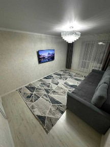 Продается двух комнатная квартира в ЖК Керемет