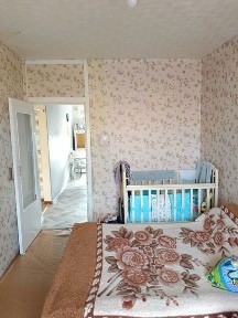 Продам 2 комн квар. 9-46, 4этаж.