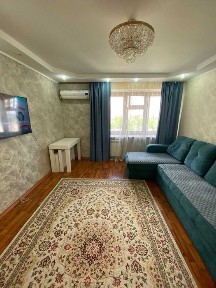 Продам 4х комн кв Стадион Кирпичный дом