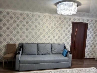 Продам 2шку в районе Лагуны