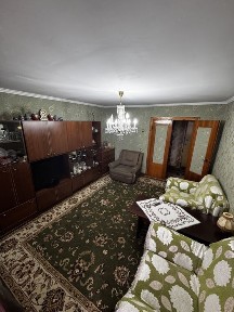 Продам 2х, 50 кв. м, 9/9 (техэтаж) лоджия. ул. Б. Александрова, 8/1