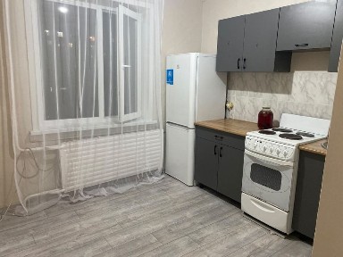 Сдам однокомнатную улучшенную квартиру