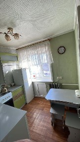 Продам двух комнатную квартиру