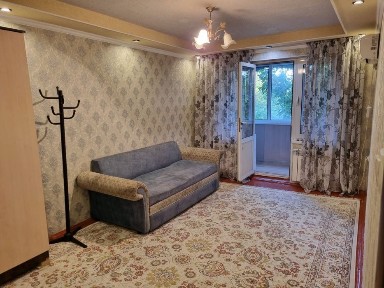 Срочно продам 1-ну комнатную квартиру