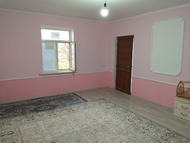 Продаю дом срочно есть небольшой торг