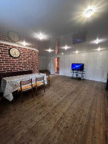 Дом 200 кв с 2 каминами, земли 10сот