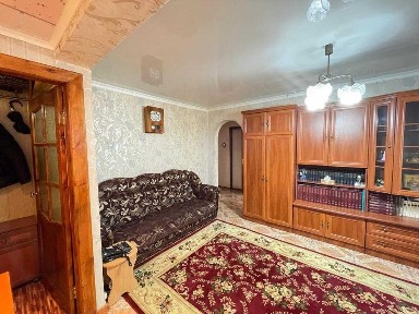 / Продам 3х ком квартиру по Кужанова 11 (17 школа) Торг