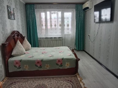 Сдам Посуточно 1к. кв в 11мкр-не