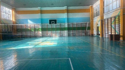 Сдается в аренду спортивный зал под волейбол (с раздевалкой)
