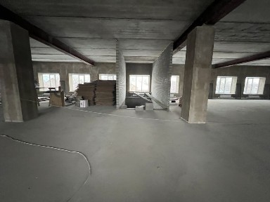 Сдам второй этаж 730 квадратов
