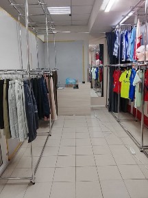 Продам сдам бутик в тц Мега.