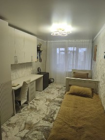 Продам 3-х комнатную улучшенную квартиру р-н мжк