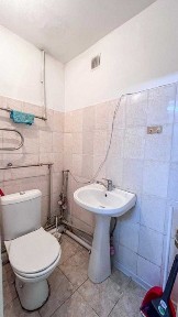 продается коммерция мкр Самал