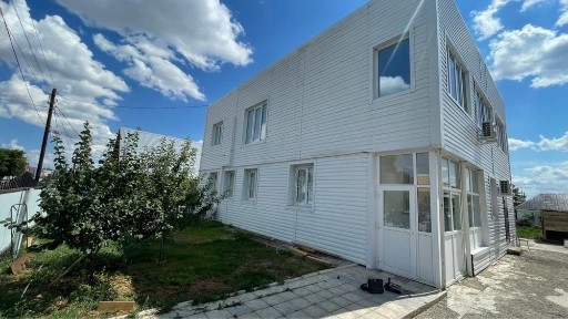 Продам или сдам в аренду коммерческое здание
