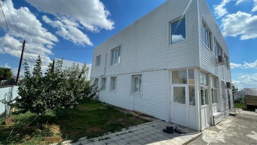 Продам или сдам в аренду коммерческое здание