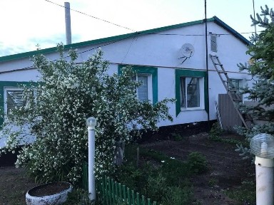Дом. Оренбургская обл Акбулакский р-н, с. Новопавловка, пер. Новый 5/1