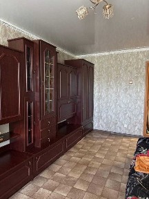 Продам 2-х комнатную квартиру. Г. Шахтинск 31 квартал, второй этаж