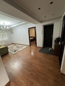 Сдаю квартиру в тастак 2. 2/5 этаж кирпичный дом толеюи тлендиева
