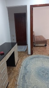 Сдам 2 ком. квартиру в районе рынка Алтай на Марата Оспанова