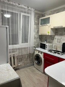 Продам квартиру центр Борового
